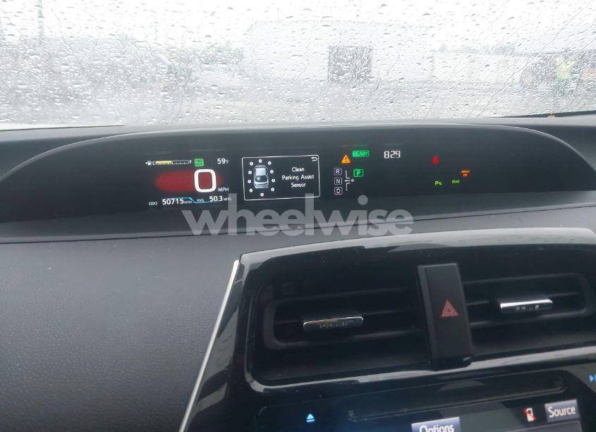 Photo 7 of 2017 Toyota Prius THREE TOURING (VIN JTDKARFU4H3043433)