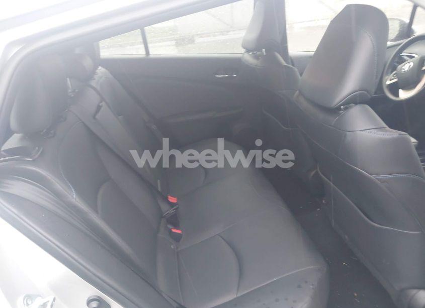 Photo 8 of 2017 Toyota Prius THREE TOURING (VIN JTDKARFU4H3043433)