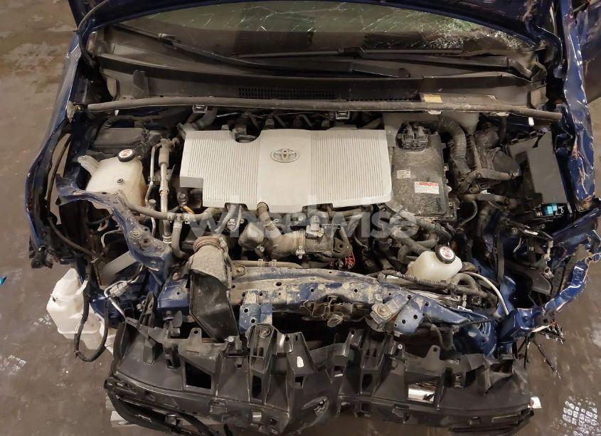 Photo 10 of 2018 Toyota Prius TWO ECO (VIN JTDKARFU4J3554372)