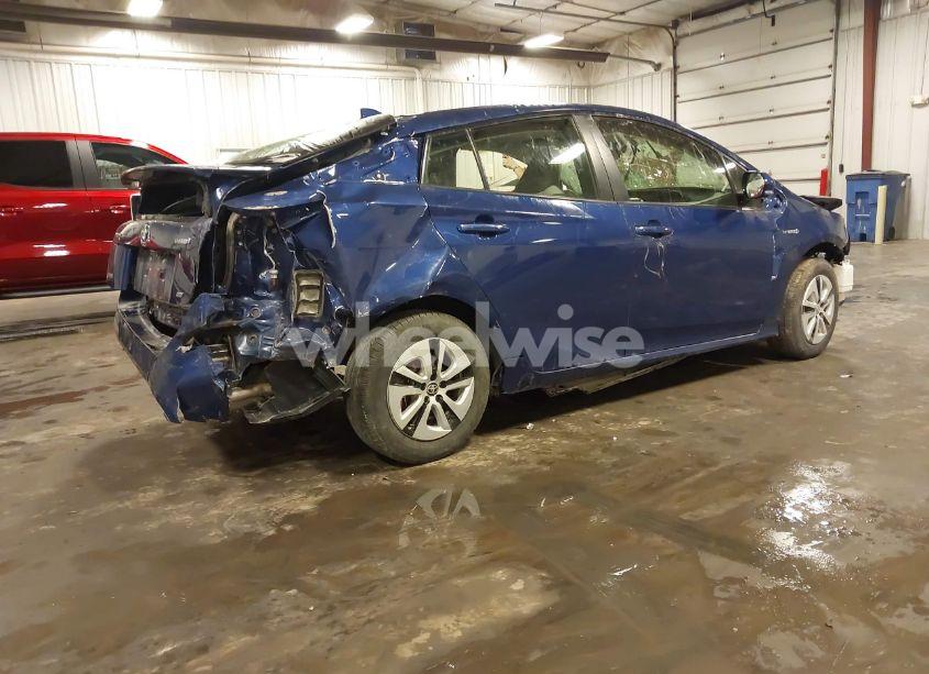 Photo 4 of 2018 Toyota Prius TWO ECO (VIN JTDKARFU4J3554372)