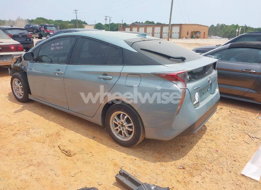 Photo 3 of 2016 Toyota Prius THREE (VIN JTDKARFU5G3004686)