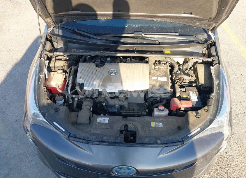 Photo 10 of 2016 Toyota Prius FOUR TOURING (VIN JTDKARFU5G3514682)