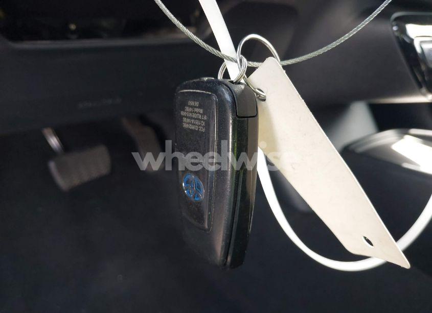 Photo 11 of 2019 Toyota Prius LE (VIN JTDKARFU5K3073984)