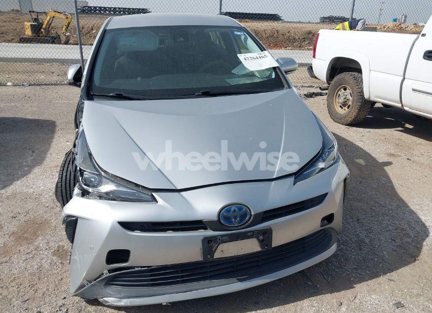 Photo 12 of 2019 Toyota Prius LE (VIN JTDKARFU5K3073984)