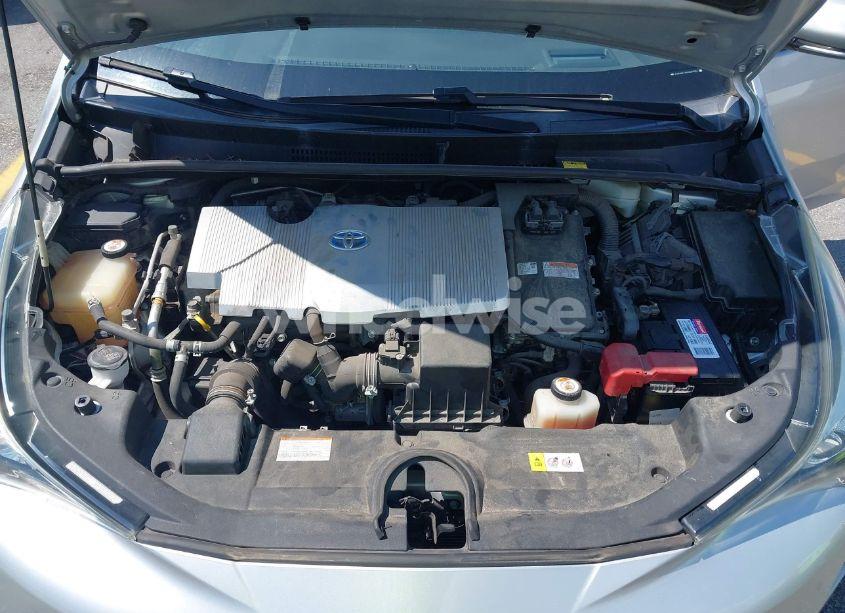 Photo 10 of 2016 Toyota Prius THREE (VIN JTDKARFU6G3024381)