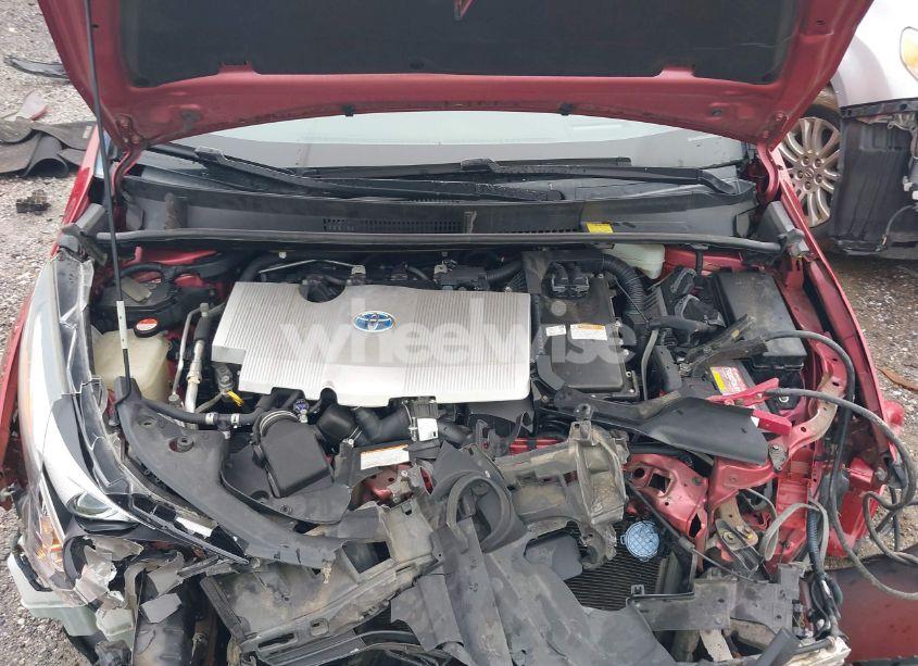 Photo 10 of 2016 Toyota Prius THREE (VIN JTDKARFU6G3521270)