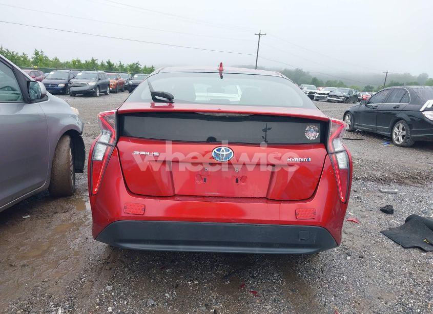 Photo 16 of 2016 Toyota Prius THREE (VIN JTDKARFU6G3521270)