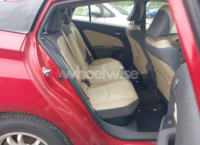 Photo 8 of 2016 Toyota Prius THREE (VIN JTDKARFU6G3521270)