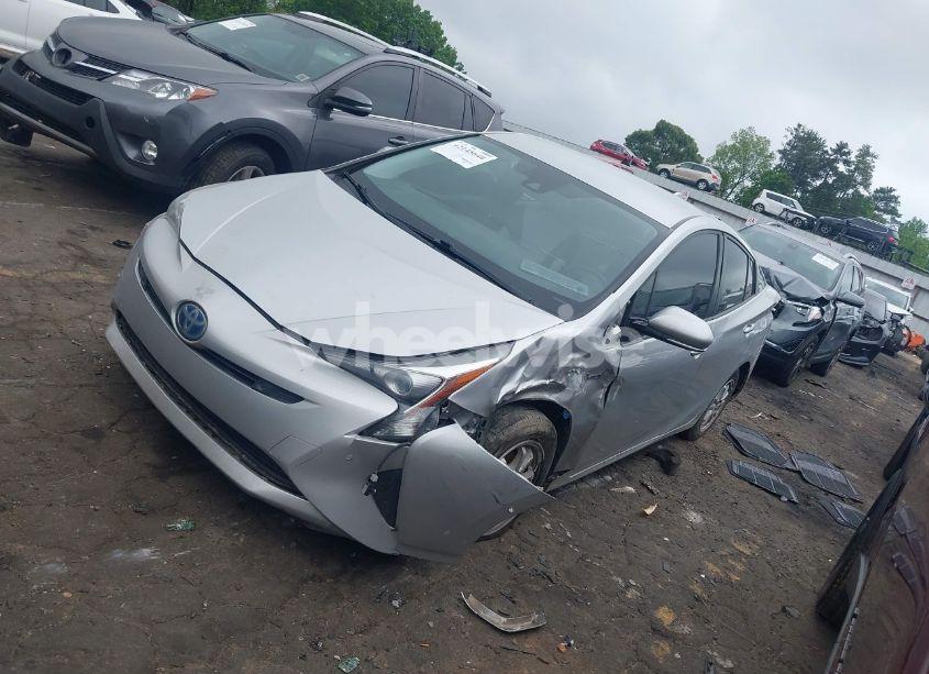 Photo 2 of 2018 Toyota Prius FOUR (VIN JTDKARFU6J3057288)