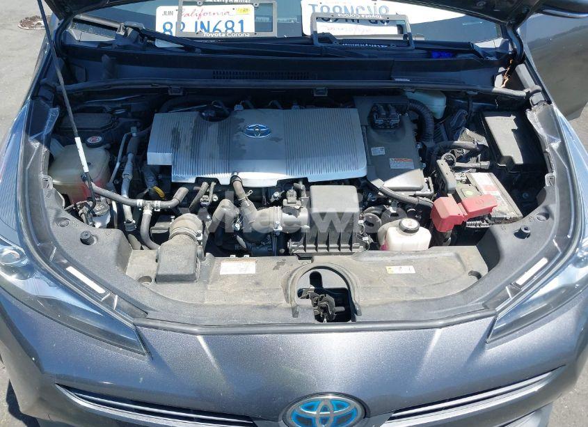 Photo 10 of 2020 Toyota Prius L ECO (VIN JTDKARFU6L3121929)