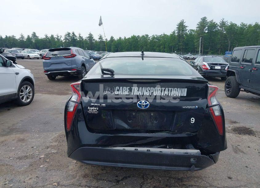 Photo 16 of 2016 Toyota Prius THREE (VIN JTDKARFU7G3018542)