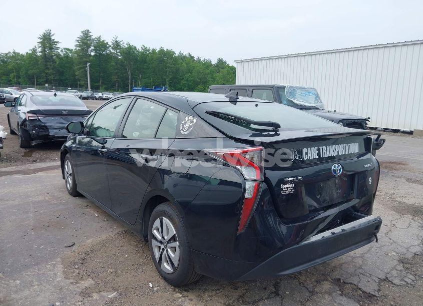 Photo 3 of 2016 Toyota Prius THREE (VIN JTDKARFU7G3018542)