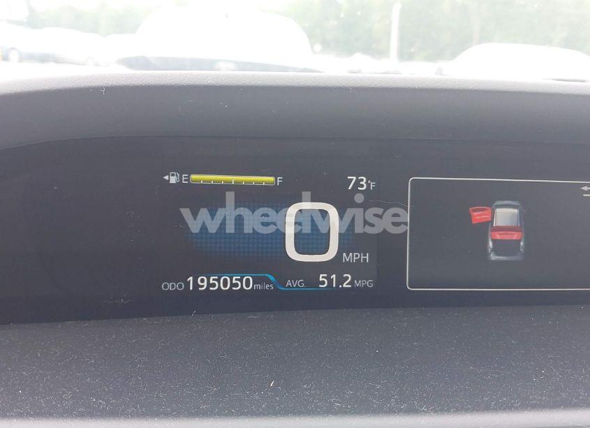 Photo 7 of 2016 Toyota Prius THREE (VIN JTDKARFU7G3018542)