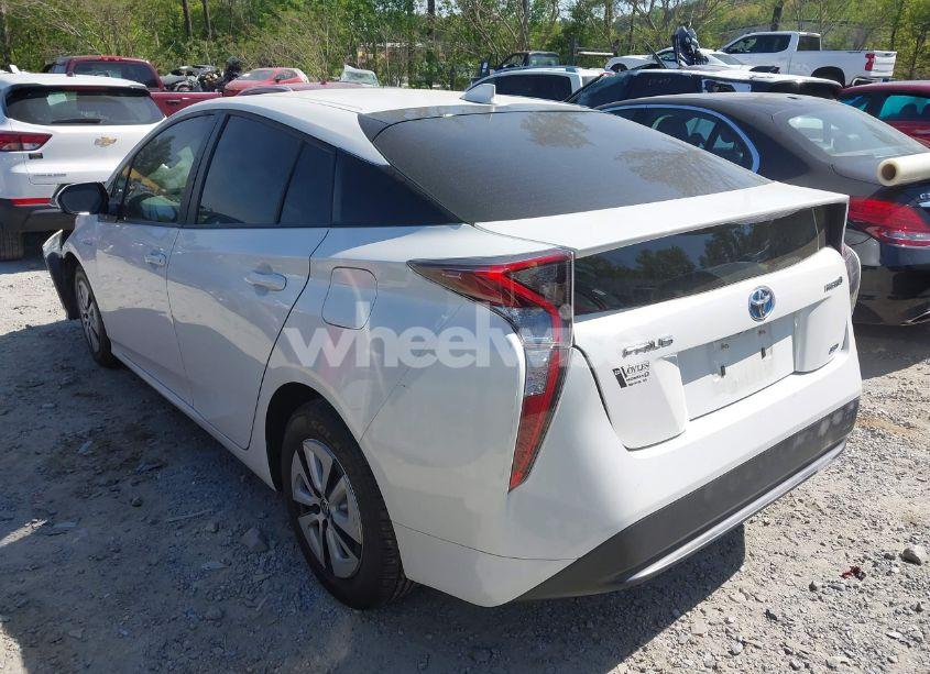Photo 3 of 2018 Toyota Prius TWO ECO (VIN JTDKARFU7J3068428)