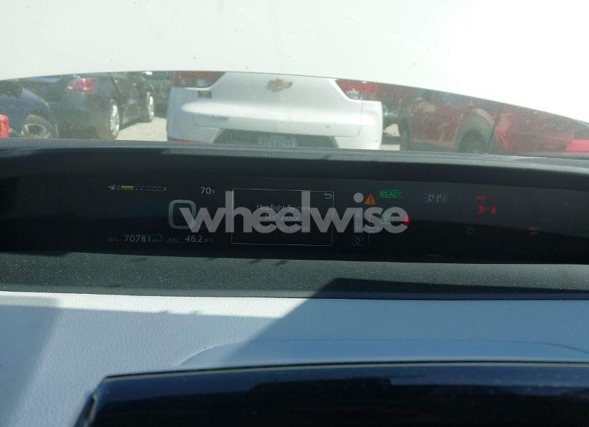 Photo 7 of 2018 Toyota Prius TWO ECO (VIN JTDKARFU7J3068428)