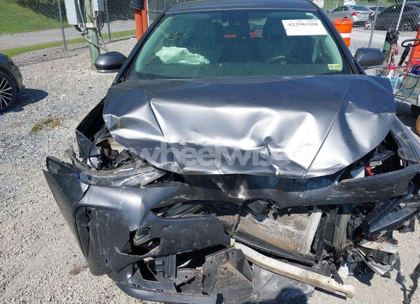 Photo 13 of 2019 Toyota Prius L ECO (VIN JTDKARFU8K3098278)