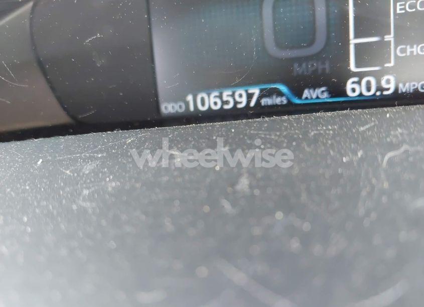 Photo 16 of 2019 Toyota Prius L ECO (VIN JTDKARFU8K3098278)