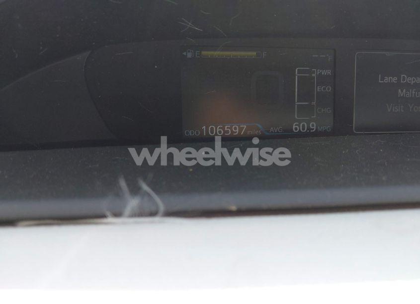 Photo 7 of 2019 Toyota Prius L ECO (VIN JTDKARFU8K3098278)