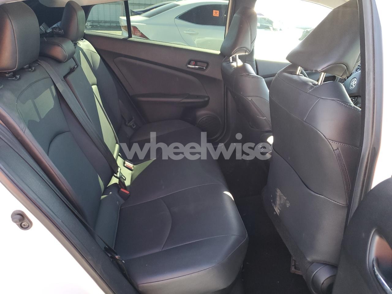 Photo 10 of 2020 TOYOTA PRIUS L (VIN JTDKARFU8L3111418)