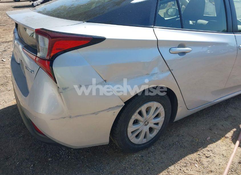 Photo 17 of 2020 Toyota Prius LE (VIN JTDKARFU8L3112245)