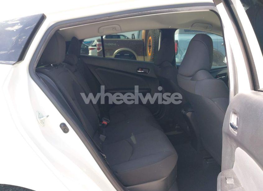 Photo 8 of 2020 Toyota Prius L ECO (VIN JTDKARFU8L3126291)