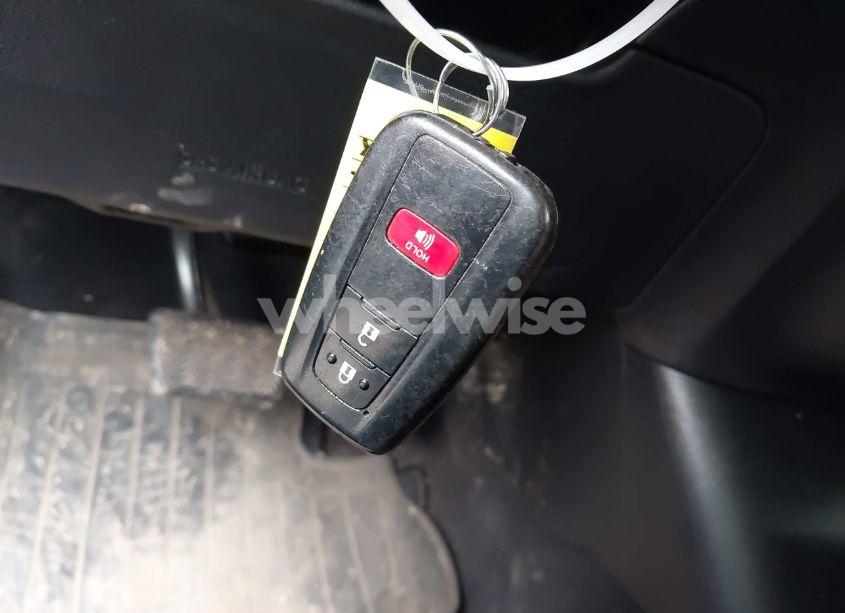 Photo 11 of 2016 Toyota Prius FOUR/FOUR TOURING/THREE/THREE TOURING/TWO ECO (VIN JTDKARFU9G3007283)