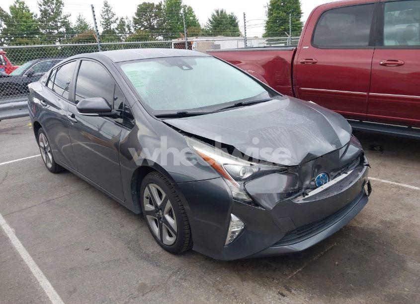 Photo 13 of 2016 Toyota Prius FOUR/FOUR TOURING/THREE/THREE TOURING/TWO ECO (VIN JTDKARFU9G3007283)