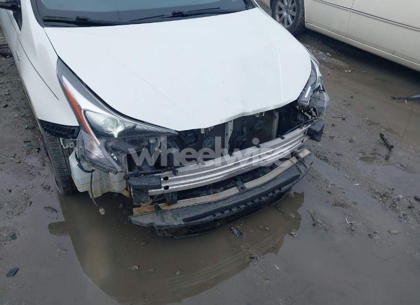 Photo 22 of 2016 Toyota Prius FOUR TOURING (VIN JTDKARFU9G3023659)