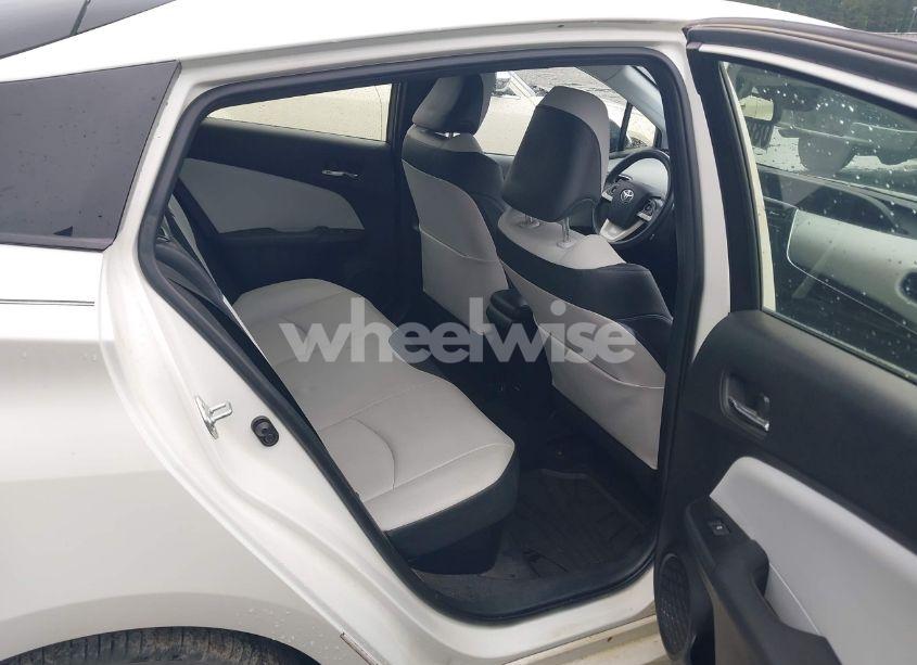 Photo 8 of 2016 Toyota Prius FOUR TOURING (VIN JTDKARFU9G3023659)