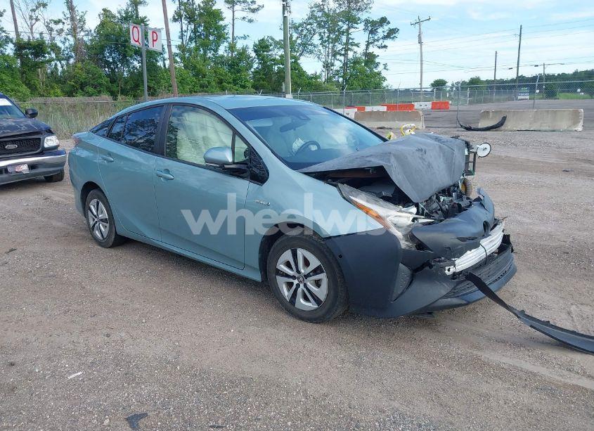 2018 Toyota Prius THREE (VIN JTDKARFU9J3068026) main photo