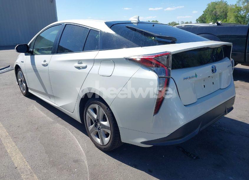 Photo 3 of 2017 Toyota Prius THREE TOURING (VIN JTDKARFUXH3536565)