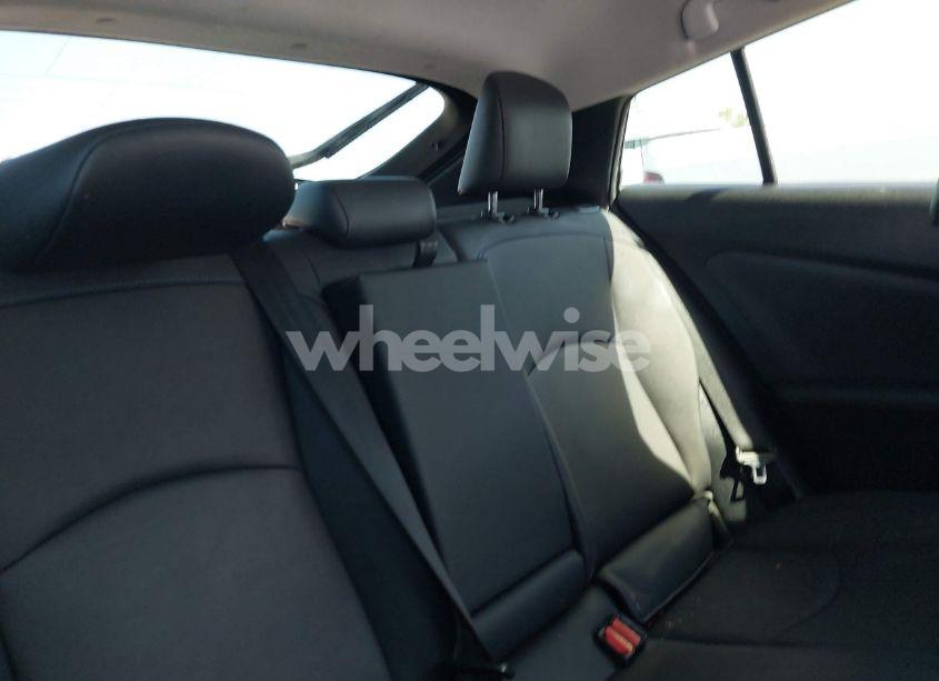 Photo 8 of 2017 Toyota Prius THREE TOURING (VIN JTDKARFUXH3536565)