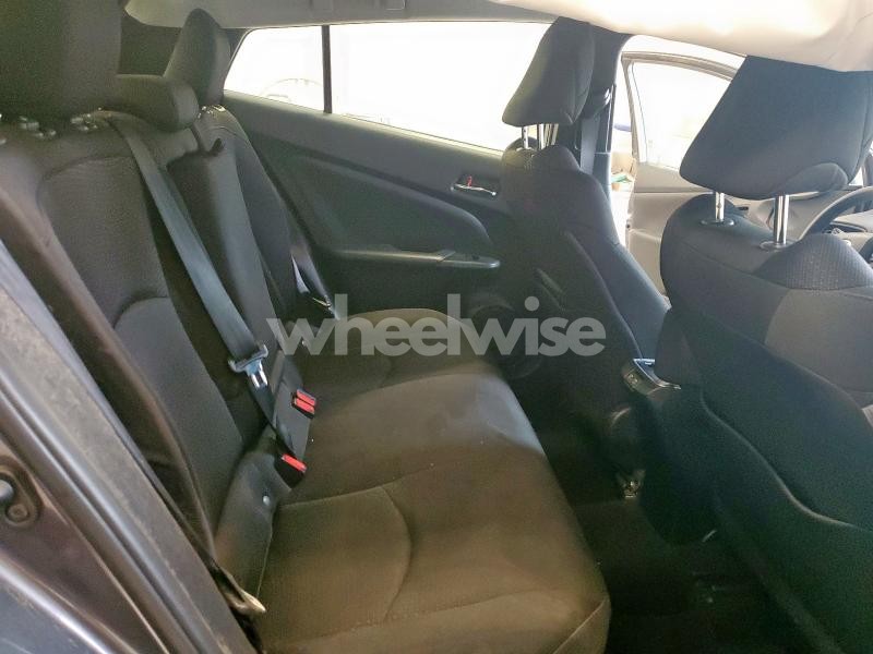 Photo 7 of 2019 TOYOTA PRIUS (VIN JTDKARFUXK3094684)