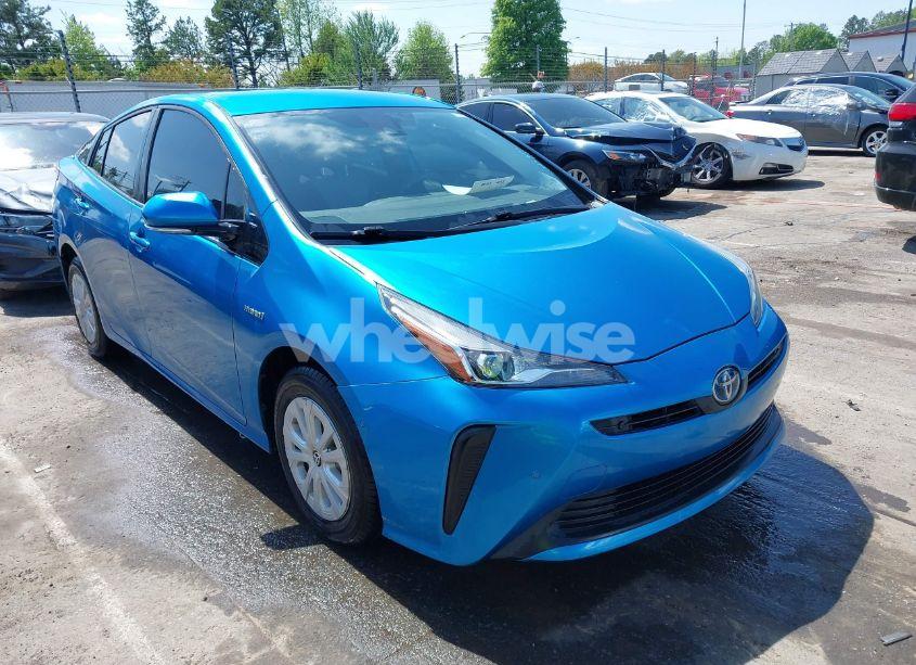 2020 Toyota Prius LE (VIN JTDKARFUXL3118354) main photo