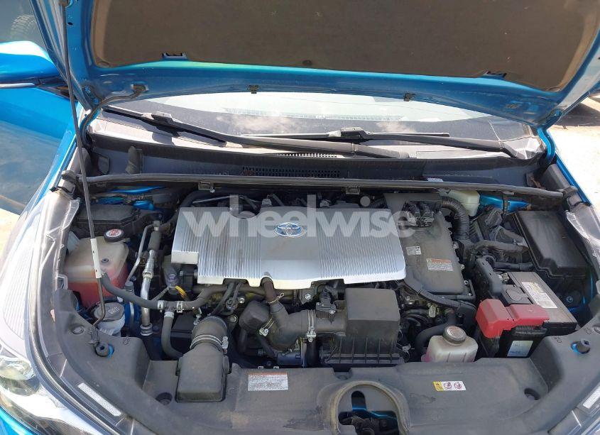 Photo 10 of 2020 Toyota Prius LE (VIN JTDKARFUXL3118354)