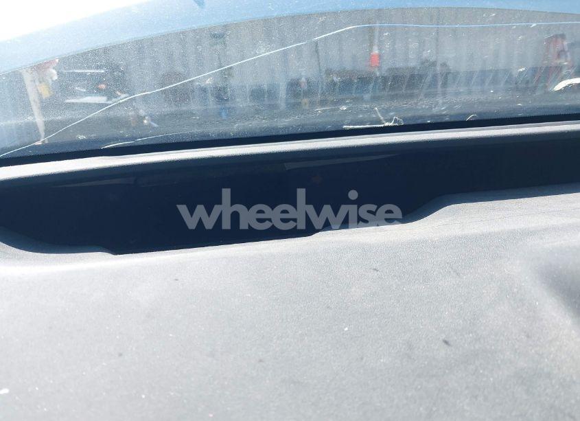 Photo 7 of 2004 Toyota Prius (VIN JTDKB20U040084439)