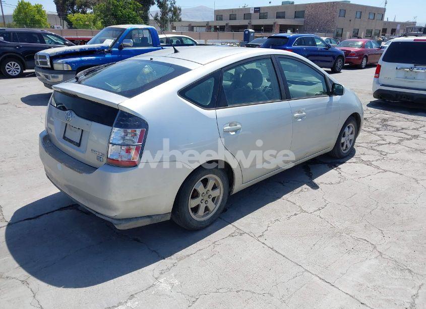 Photo 4 of 2004 Toyota Prius (VIN JTDKB20U040101157)