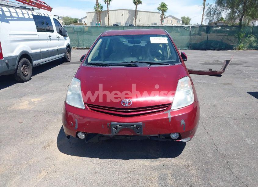 Photo 6 of 2005 Toyota Prius (VIN JTDKB20U053030137)