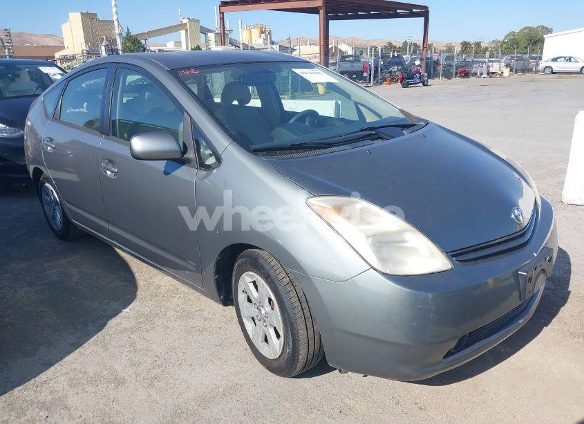 2005 Toyota Prius (VIN JTDKB20U053095134) main photo