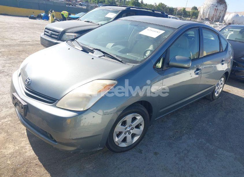 Photo 2 of 2005 Toyota Prius (VIN JTDKB20U053095134)
