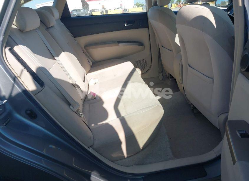 Photo 8 of 2005 Toyota Prius (VIN JTDKB20U053095134)