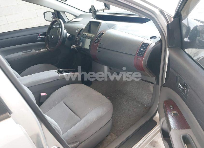 Photo 5 of 2006 Toyota Prius (VIN JTDKB20U063170206)