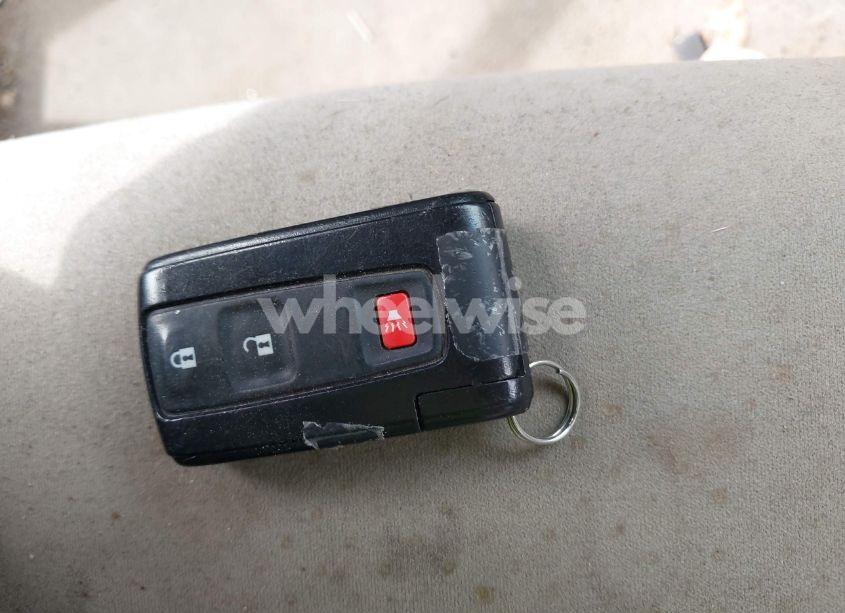 Photo 11 of 2006 Toyota Prius (VIN JTDKB20U067537940)