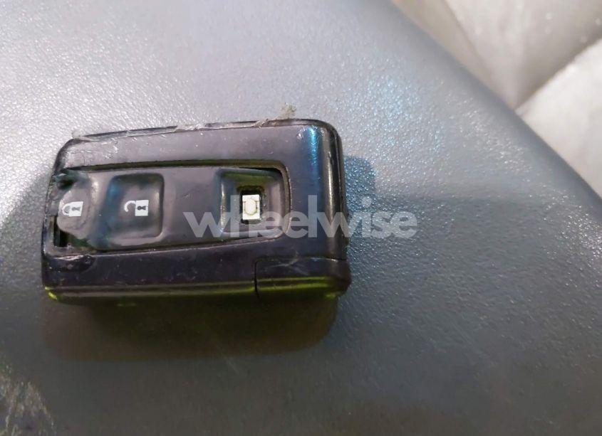 Photo 11 of 2007 Toyota Prius TOURING (VIN JTDKB20U073293764)