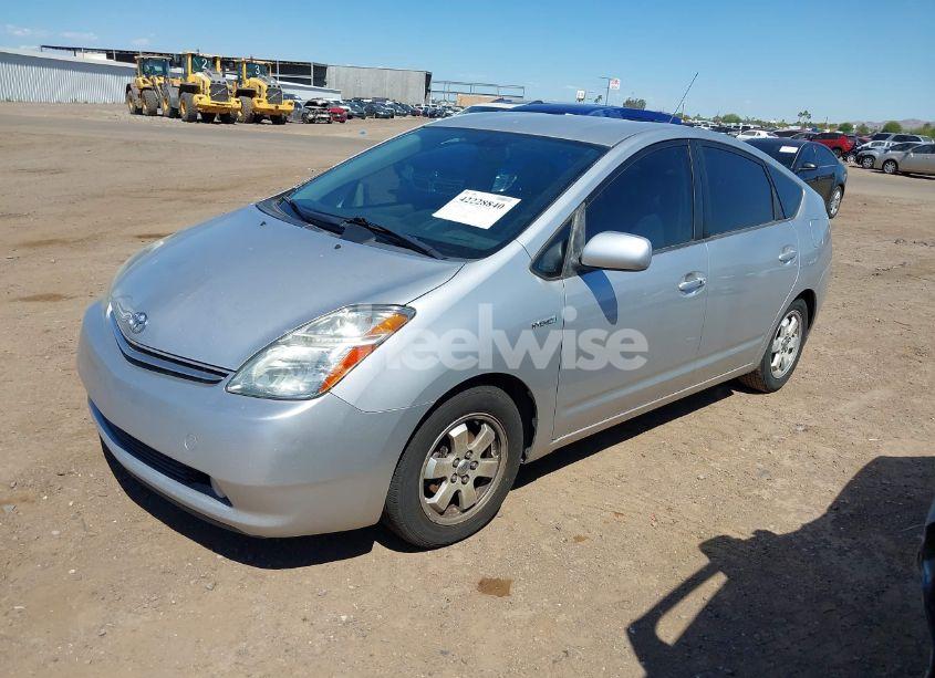 Photo 2 of 2007 Toyota Prius (VIN JTDKB20U077592065)