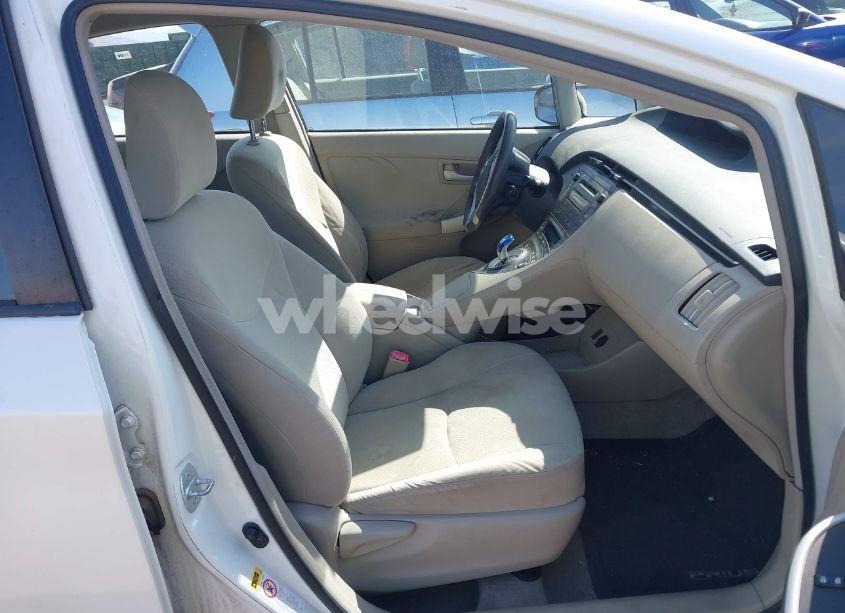 Photo 5 of 2007 Toyota Prius (VIN JTDKB20U077668819)