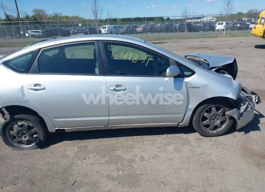 Photo 13 of 2008 Toyota Prius TOURING (VIN JTDKB20U087736621)