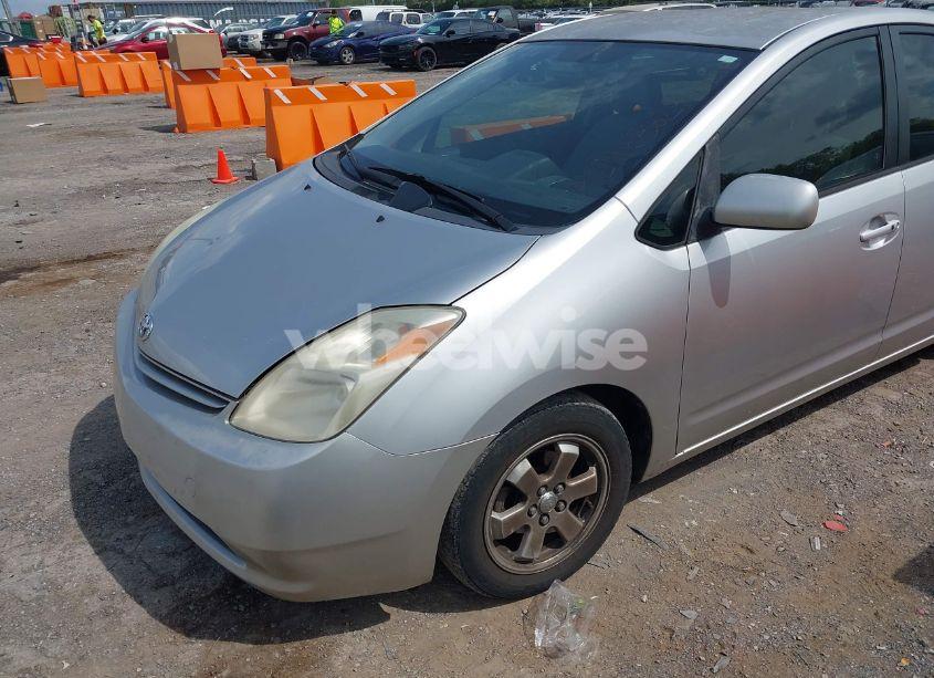 Photo 6 of 2004 Toyota Prius (VIN JTDKB20U140043642)