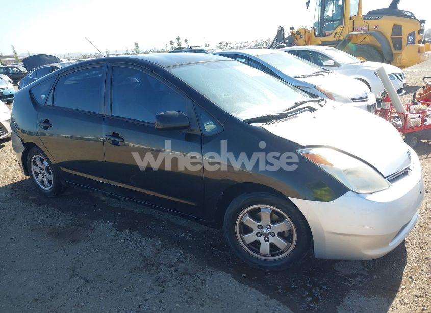 2004 Toyota Prius (VIN JTDKB20U140052437) main photo