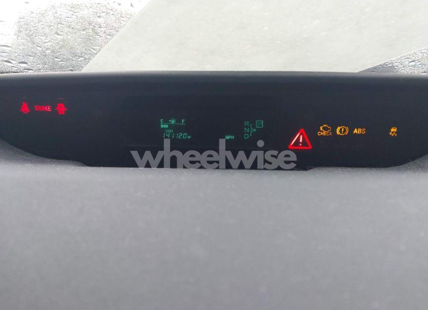 Photo 7 of 2005 Toyota Prius (VIN JTDKB20U153035380)